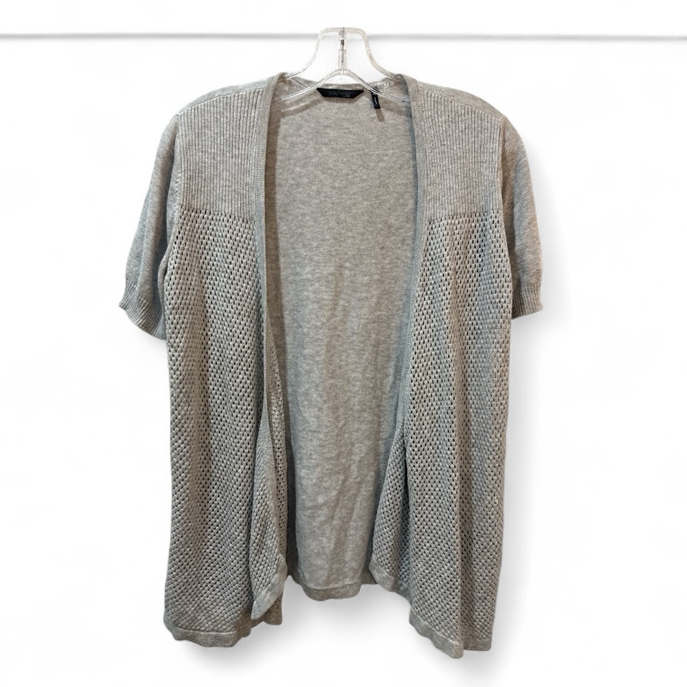 Daisy Fuentes Light Gray Knit Cardigan